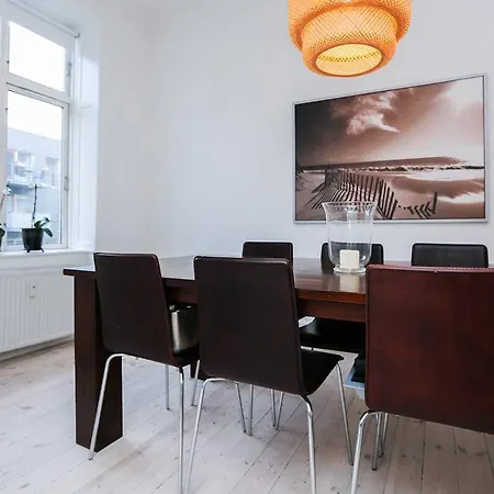 Apartment Light And Cozy Flat In The Midst Of Copenhagen! *